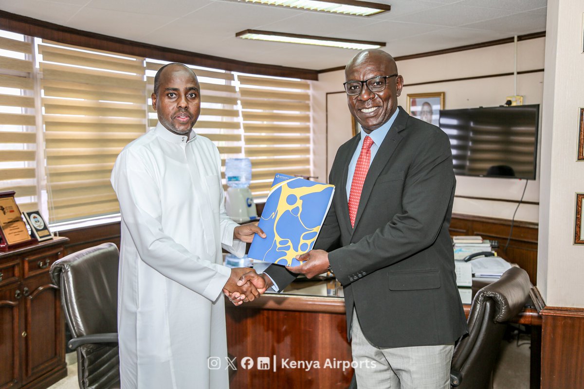 1/3: Leadership Transition! The Kenya Airports Authority (KAA) marks a leadership transition as Dr. Mohamud Gedi officially handed over to Mr. Moses Wekesa, who assumes office as the Authority’s substantive Managing Director/CEO with effect from 17th April 2026.