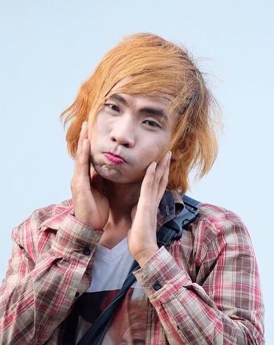 | ̶G̶R̶A̶V̶I̶T̶Y̶ ̶ | tweet media