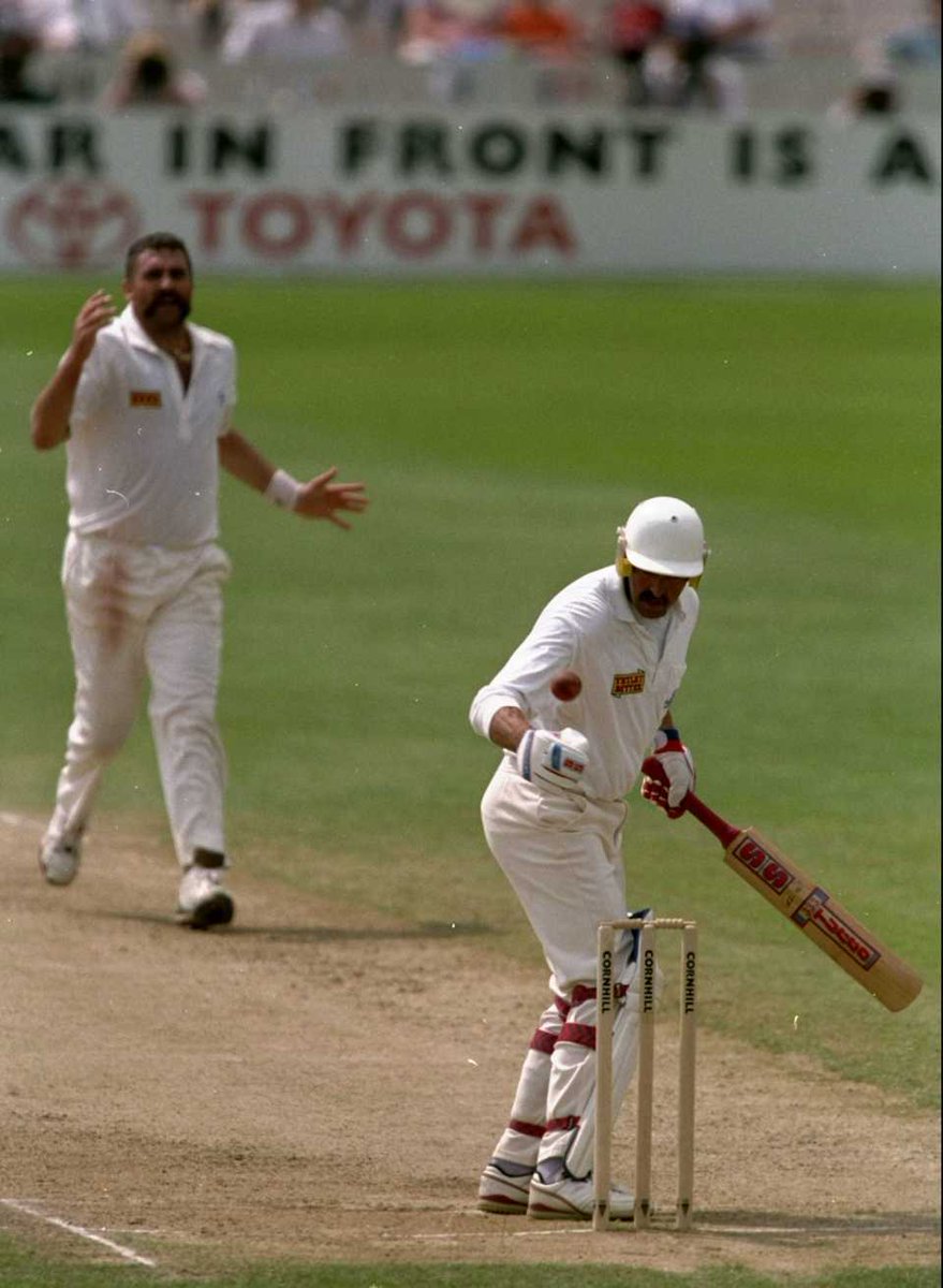 CaughtAtPoint's tweet image. Graham Gooch handles the ball in the first Test at Old Trafford (#Ashes 1993) 
#Cricket #Australia #England
