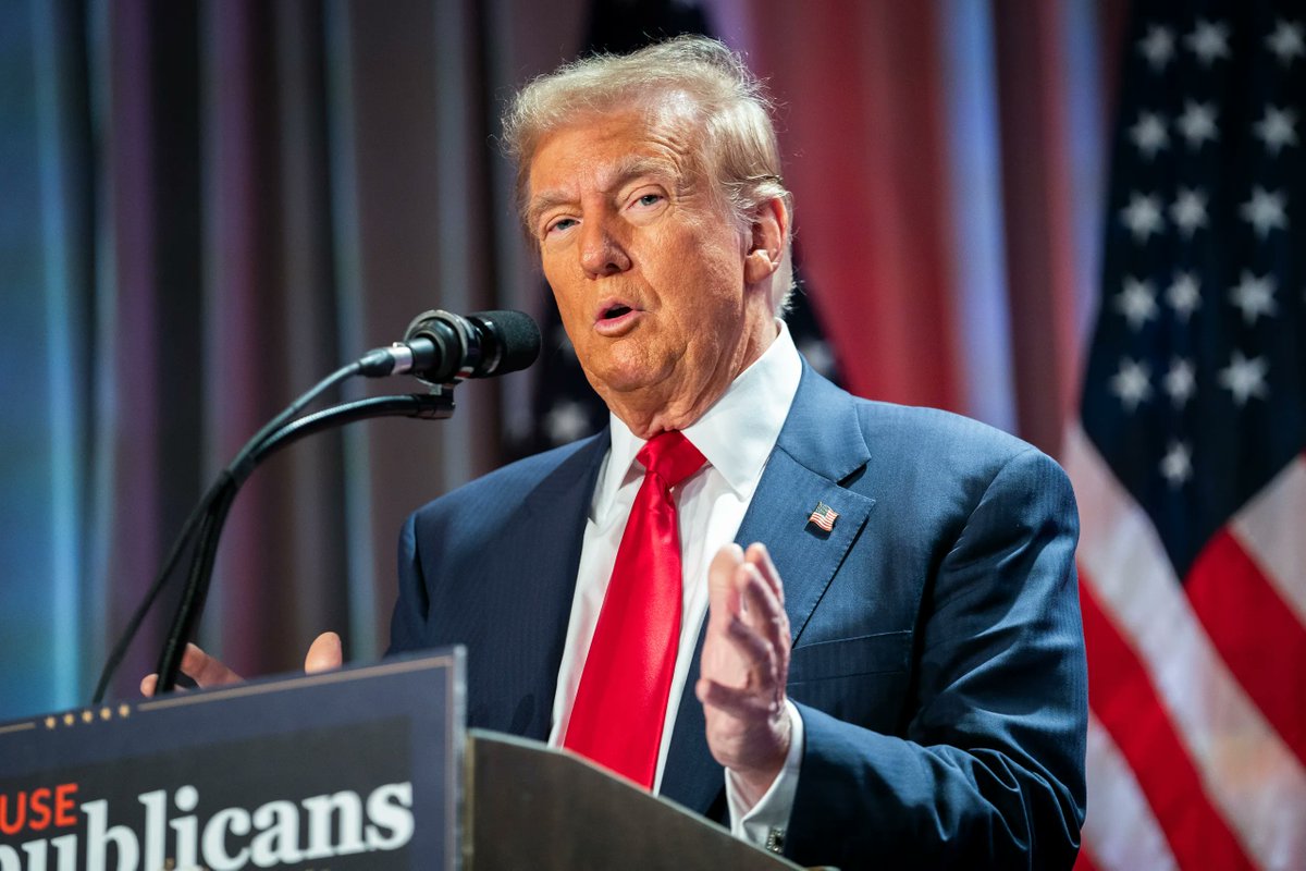 AlphaPulseGlobe's tweet photo. If you haven’t noticed this yet Trump has been repeating the SAME lines since the war started.

- War is almost over: 9 times
- We already won: 6 times
- Iran has agreed: 5 times (just last 48h)
- If no deal, fighting resumes: 4 times
- Blockade is holding: 3 times
- And his MOST used threat “hit/obliterate power plants”: 12+ times

Read that again.
He’s been saying “almost over” for weeks while simultaneously repeating threats and escalation lines.
That’s not random.
    - It’s either high level narrative control
    - Or the biggest contradiction in real time
So what is it?

Strategic messaging or just repeating the same script until people believe it?