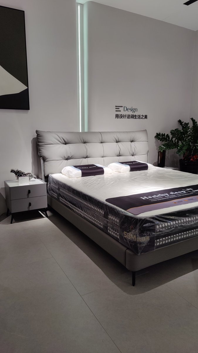 lisayulaikadevi's tweet image. Cozy evening in!  Snacked on matcha cookies, flipped through a poetry book, u0026 sipped chamomile tea. Perfect unwind after a busy day.  #HomeVibes #CozyMoments