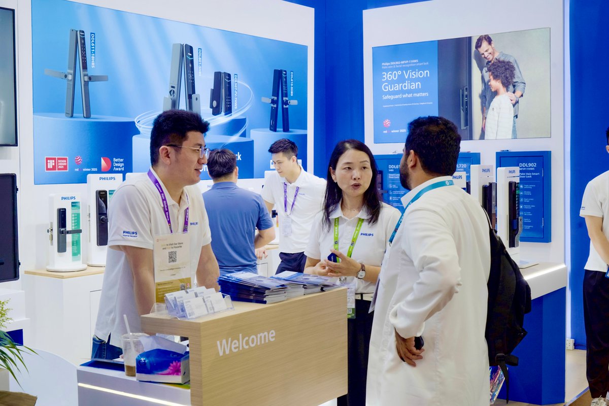 PhilipsEasyKey's tweet photo. Tech meets design at #CantonFair. 🔐
Check out the latest Philips Smart Locks — secure, smart, and sleek.
If you’re at the fair, you have to see this. 👀

#Philips #PhilipsHomeAccess #Philipssmartlock #CantonFair2026 #SmartHome #SecuritySolutions #PhilipsInnovation https://t.co/3iCYbV67ug