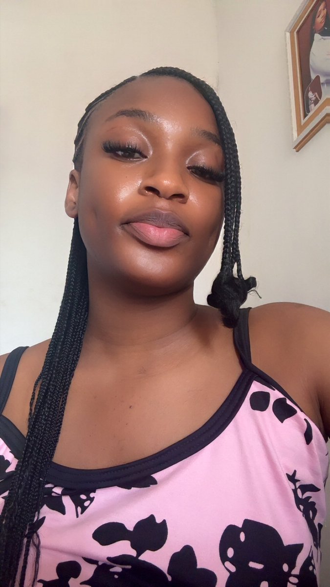 Sophia🦋👑 tweet media