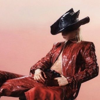 mickey🪿 tweet media