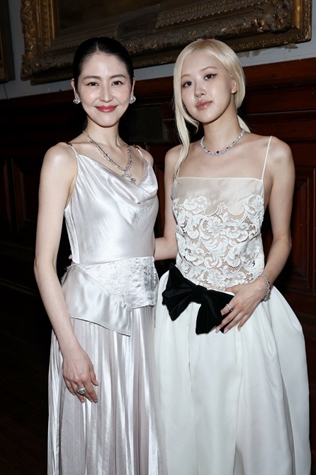 オリコンニュース tweet media