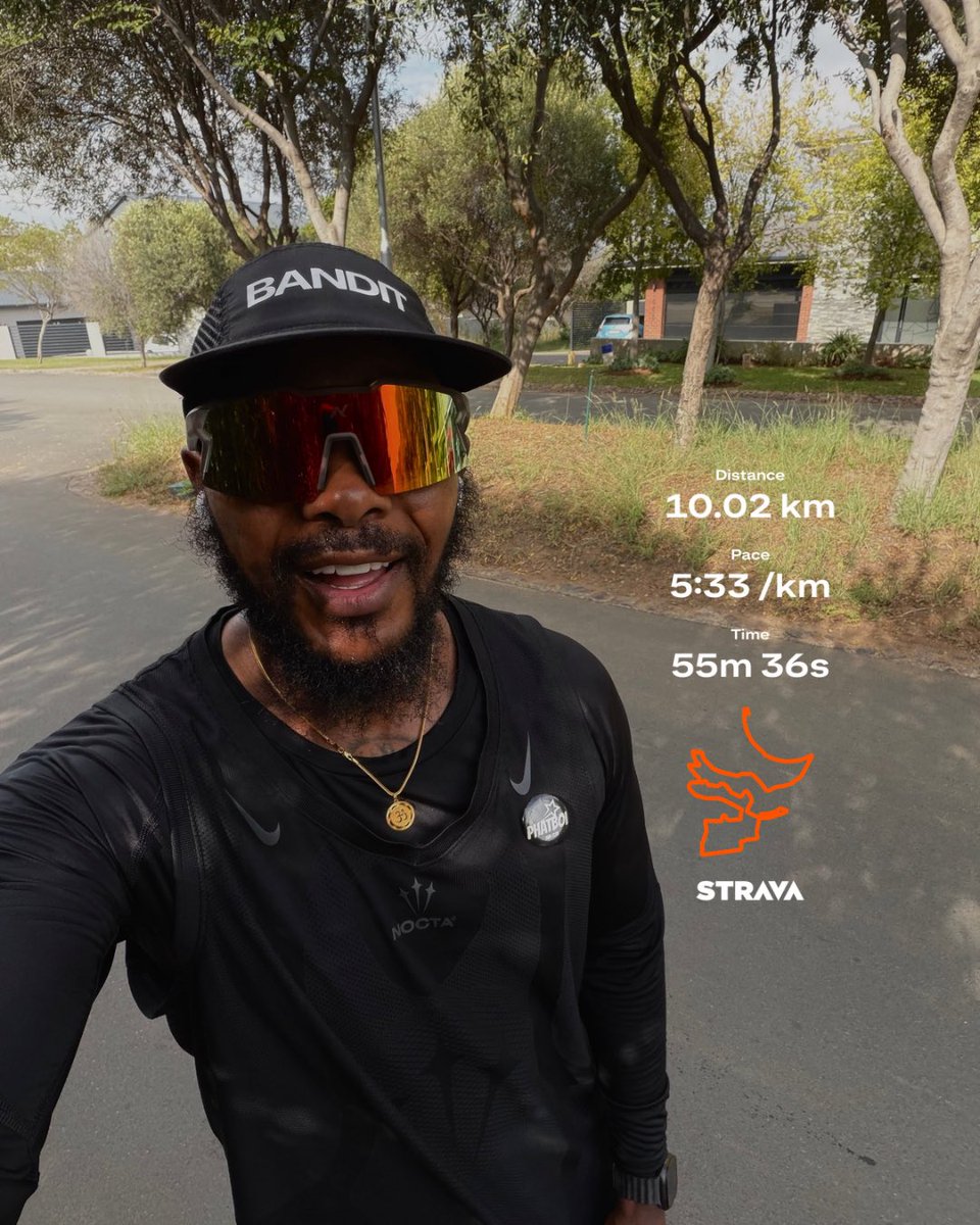 MAJORLEAGUEDJZ's tweet photo. Breakfast ..slow 10KM..Keep building…#Phatboirunclub #PBRun #RUNJHB ❤️☕️ https://t.co/cHLsEXnnUd