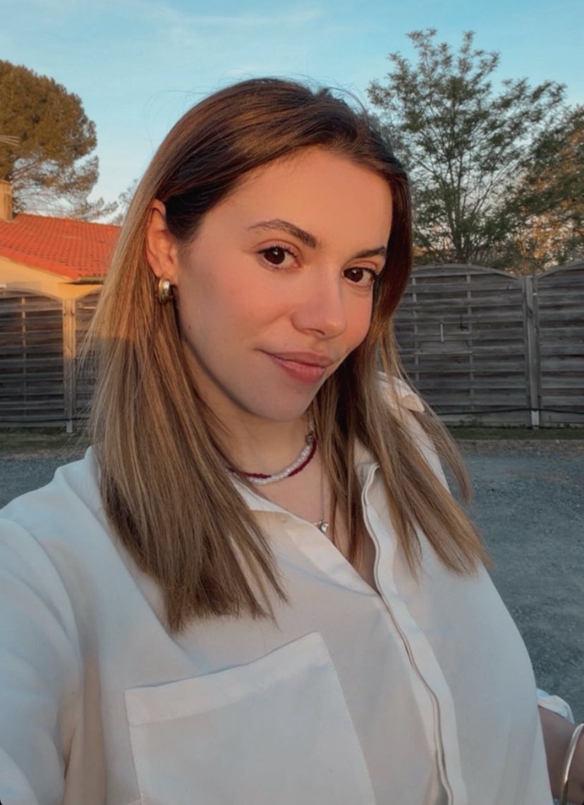 Manon landi tweet media