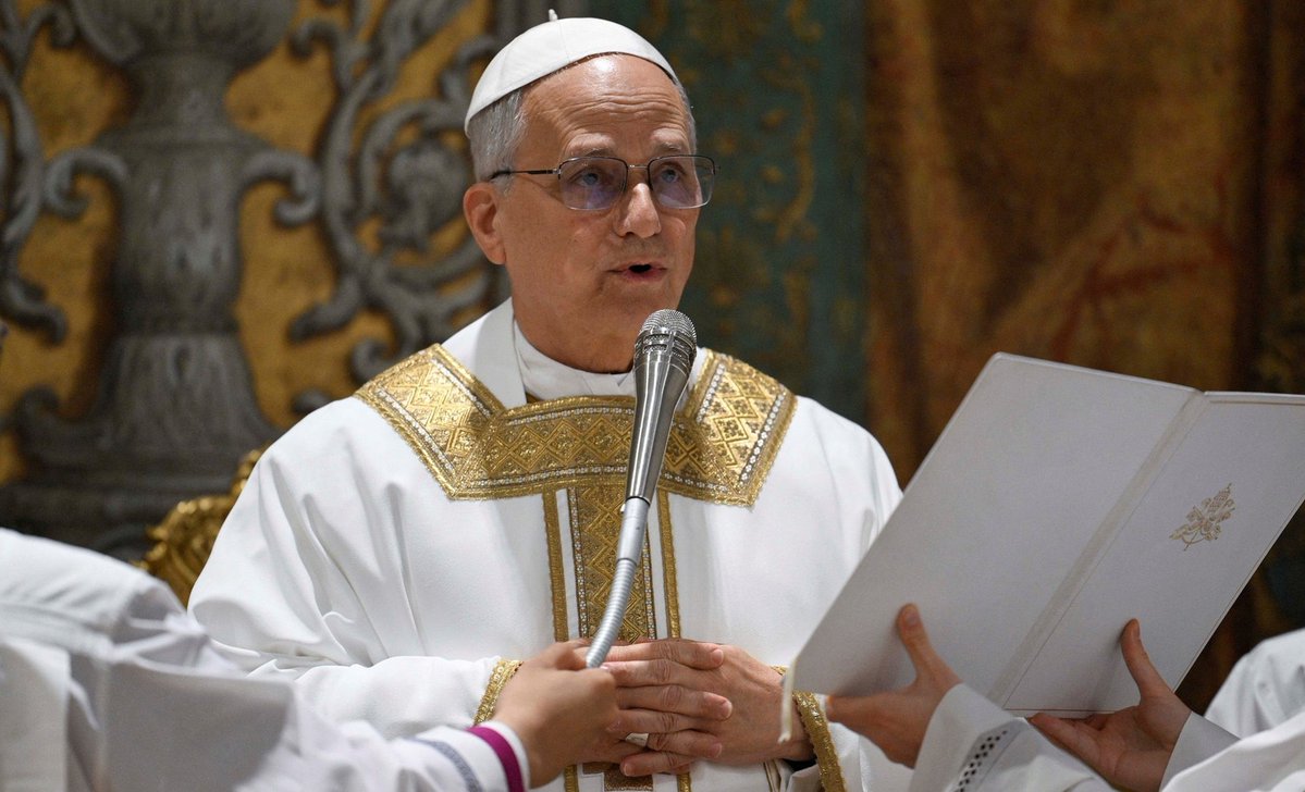 Globe Eye News tweet media