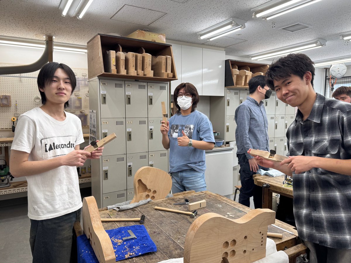 ESP学園(東京)ギタークラフト科 tweet media