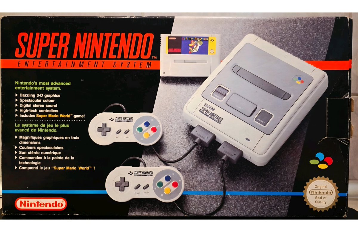 FreddyDane's tweet photo. Tout comme le vinyle a fait son grand retour, maintenant c'est la neo geo. Imaginez que ca donne des idées a #nintendo de ressortir sa console la plus mythique identique de l'époque avec ses jeux les plus iconiques... imaginez un instant.
Moi j'y crois que ca pourrais arriver 😬 https://t.co/Qj2LKwv6nn