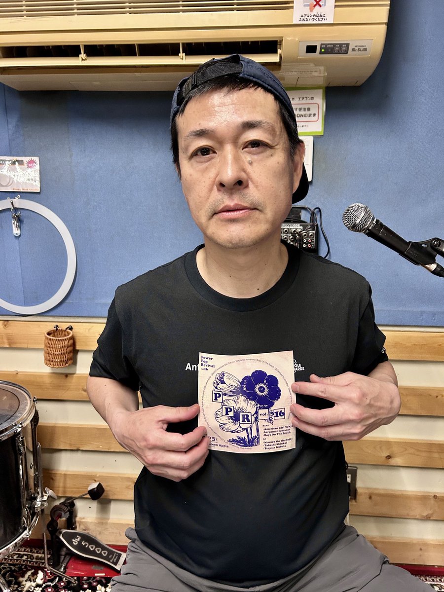 tequila_kubota's tweet image. フライヤー渡したよ。

『Power Pop Revival vol.16』
5.23(Sat)Open 18:00 Start 18:30
at Green Apple (高円寺)
door 2500yen＋1drink

チケットの取り置きは、各バンド・DJまでDMにてご連絡をお願いします。

#ppr
#powerpop
#botb
#AmericanGirl
#bergamotromance
#GreenApple