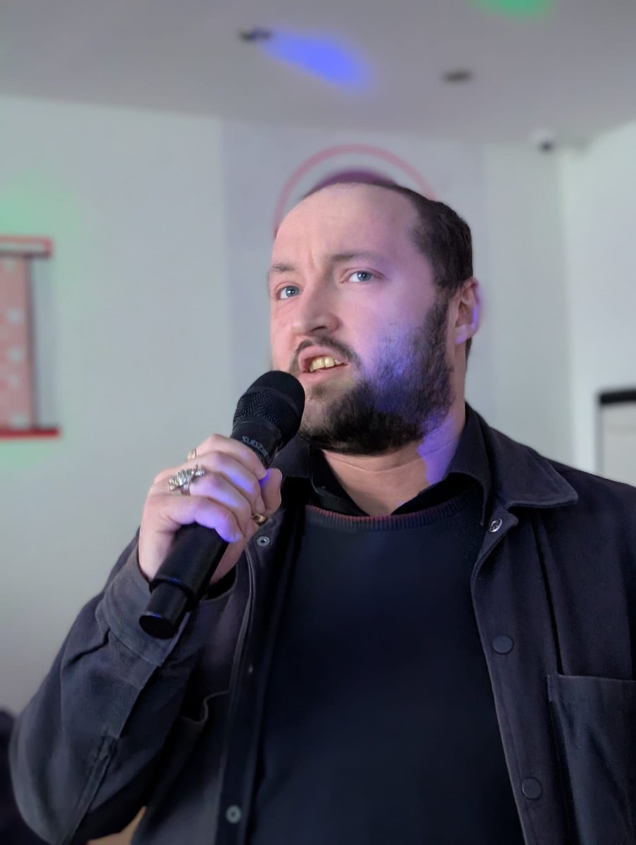 RRR_LUF's tweet image. Connection Lounge ☕💬

A welcoming Connection Lounge session, bringing people together for conversation, support, and fun on the microphone. A relaxed space to catch up, share experiences, and spend time with others in a positive environment.

#RedRoseRecovery #ConnectionLounge