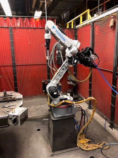 ALINSenterprise's tweet image. Work with the skilled AL-INS team on your welding robot project! Our team can work alongside you through installations and programming! For more, call (920) 238-5460 or visit al-ins.com #MadeInTheUSA #roboticwelding #industrialautomation