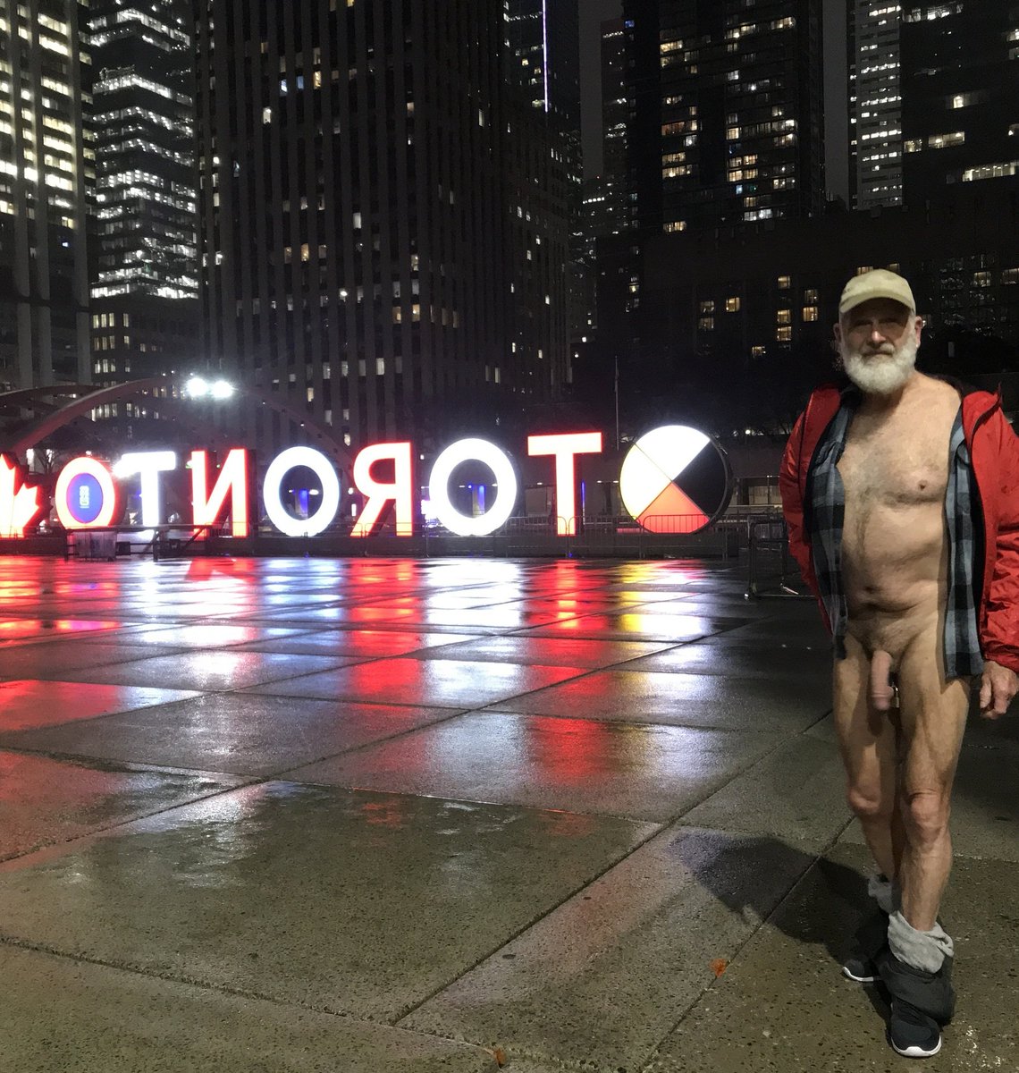 pgtoinsta tweet media