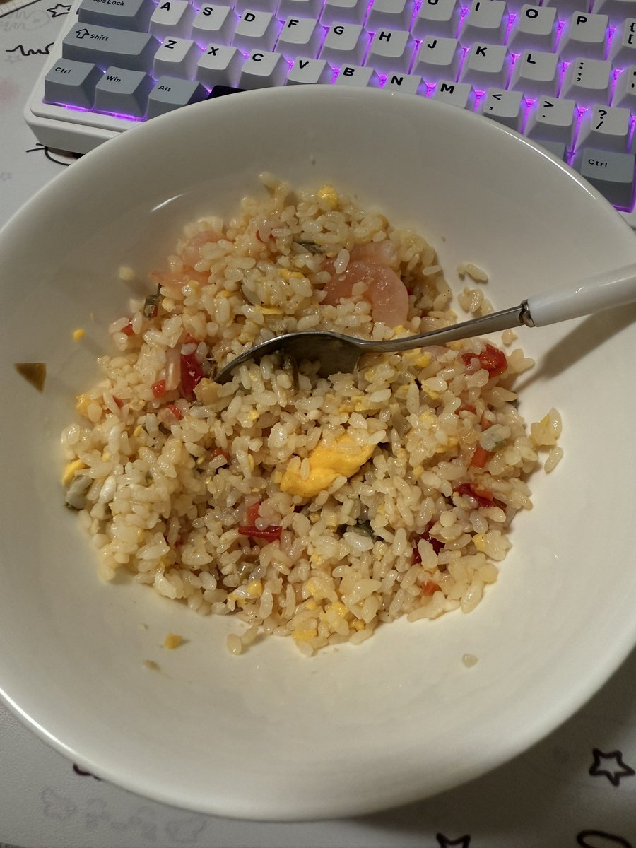 没事别吃屎 tweet media