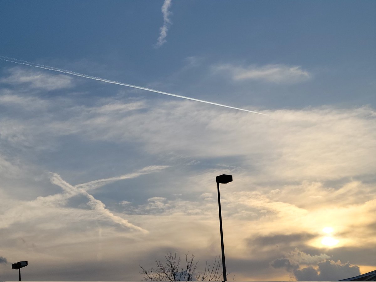 JFrosty21636's tweet image. #STL
Good morning from St. Louis.