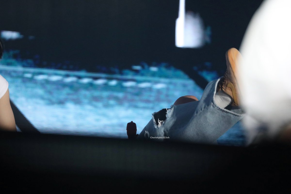 동담 #TASTE tweet media