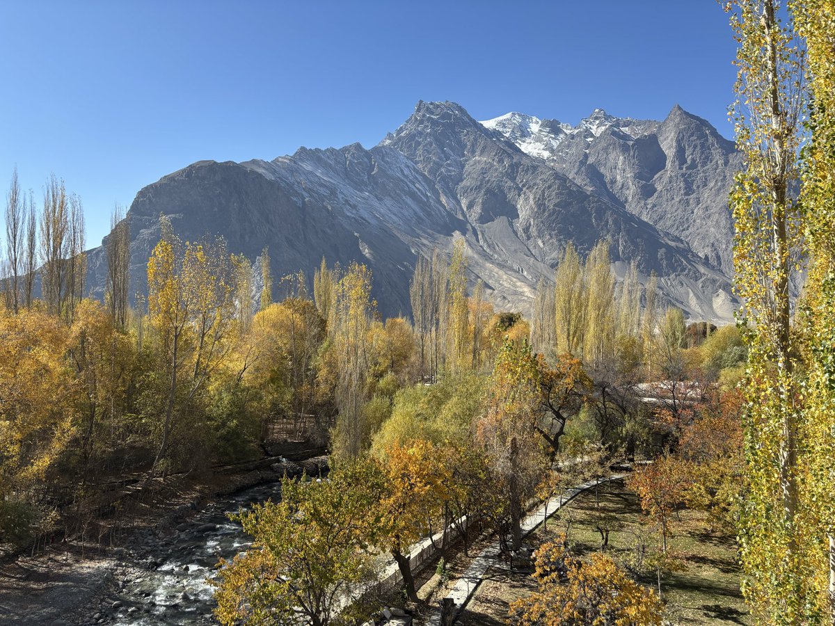 tarikdev's tweet image. For over four decades #Canada has supported rural development and the inclusion of women and youth in #Gilgit, #Baltistan, and #Chitral. Nous sommes fiers de notre partenariat avec @AKFCanada @AKF_Global au #Pakistan.