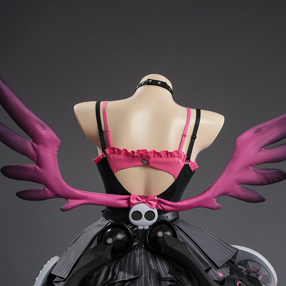 Cosplay Clans tweet media