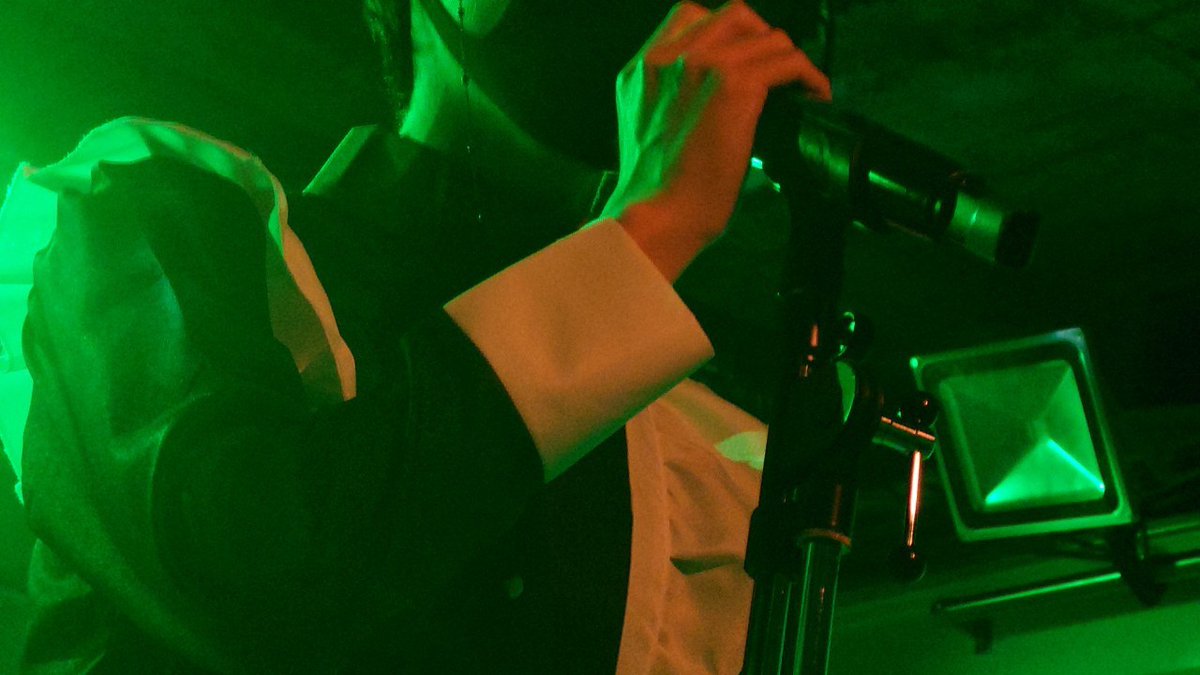 硝子匣／いづる tweet media