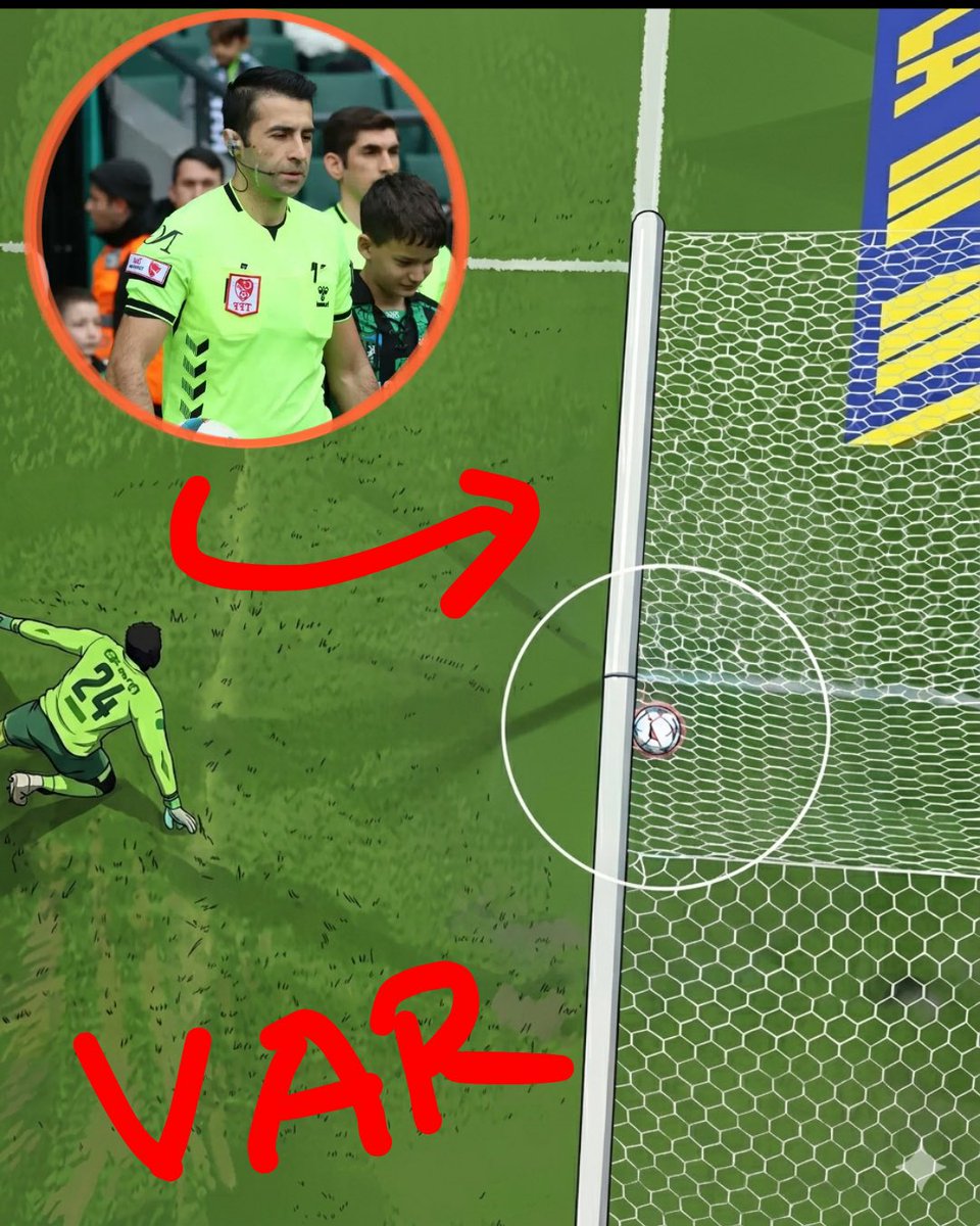 Feneristcom's tweet image. ŞAŞIRMADIK 

İlk yarıda Kadıköy’de oynadığımız Trabzonspor maçında çizgiyi geçen topa bile müdahale etmeyen VAR Davut Dakul Çelik, Rizespor maçının da VAR hakemi oldu!

#Fenerbahce #Futbol #Sports