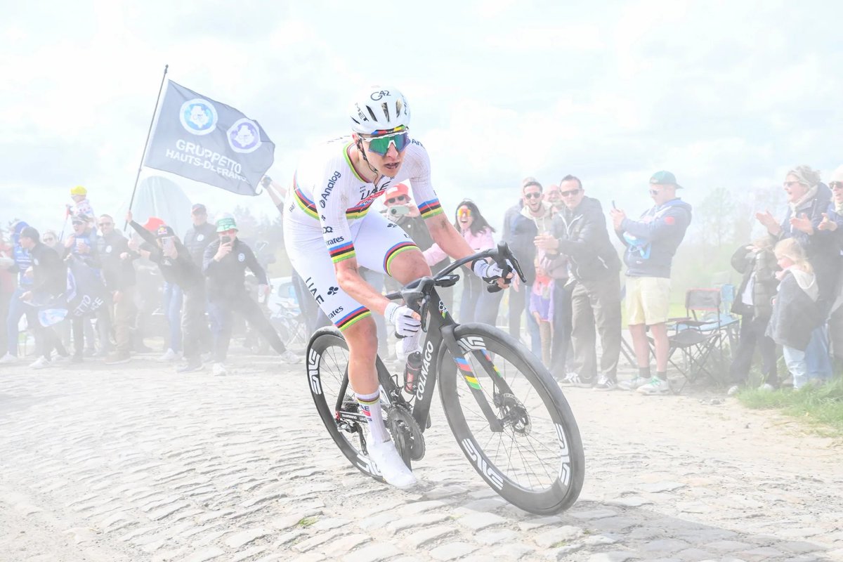 CiclismoInter's tweet image. “Visma está cinco pasos adelante de UAE en tácticas”                                                                                                                                             
ciclismointernacional.com/visma-esta-ade…

#Ciclismo #Cycling