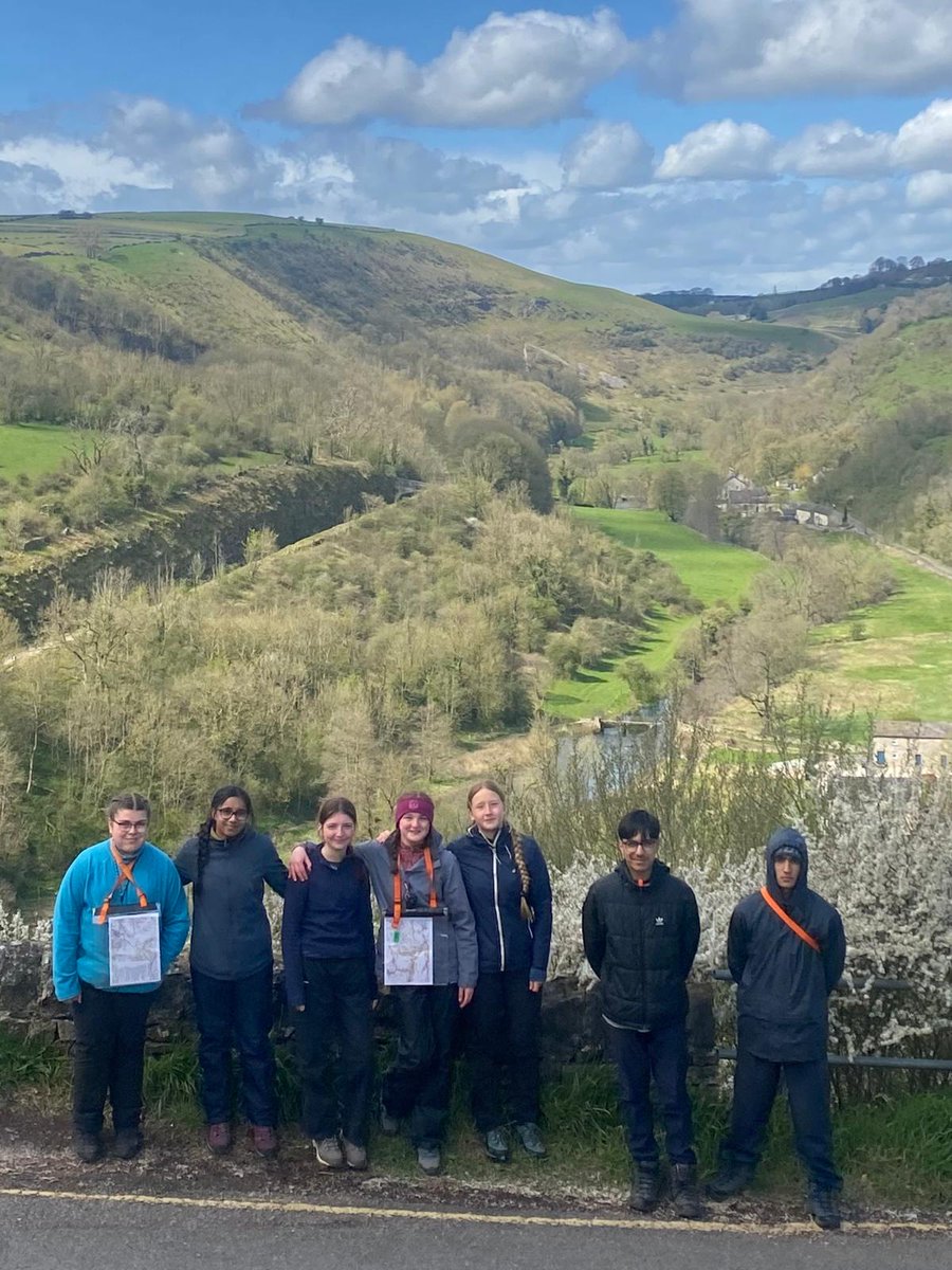 St John Ambulance DofE tweet media