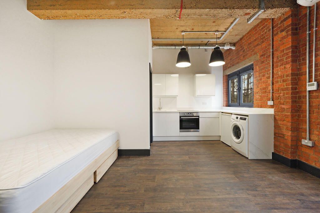 Look Property tweet media