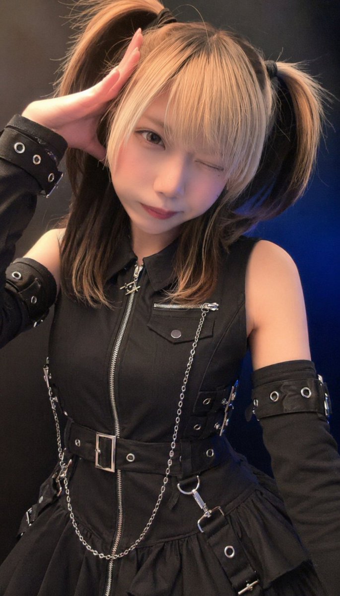 ✞⋂ᴚ∀N✞ tweet media