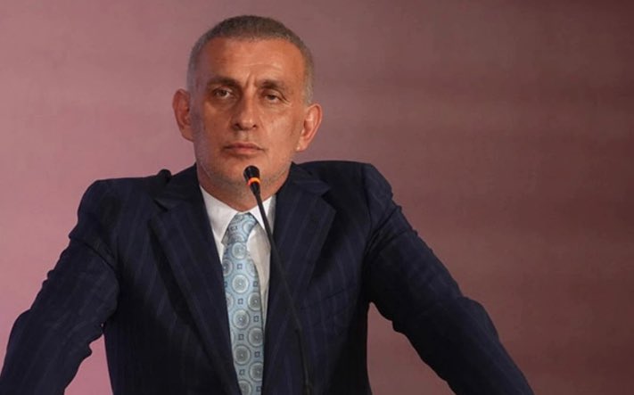 Hakkınızı bu maçta kullanmasaydınız ya Rizespor Fenerbahçe’yi zaten Üzmez <a href="/TFF_Org/">TFF</a> 
 #YineOperasyonVar