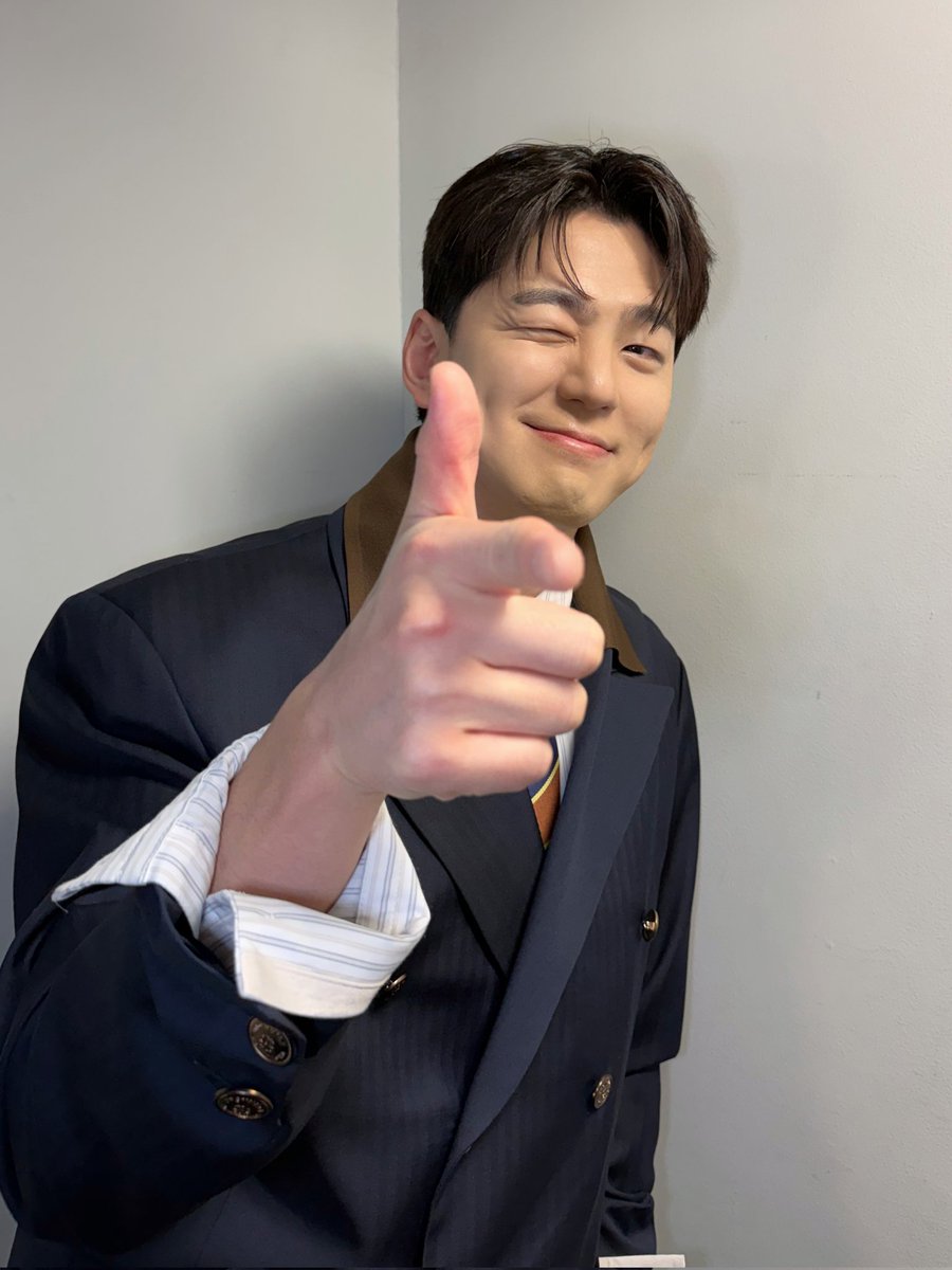 김 Mingue tweet media