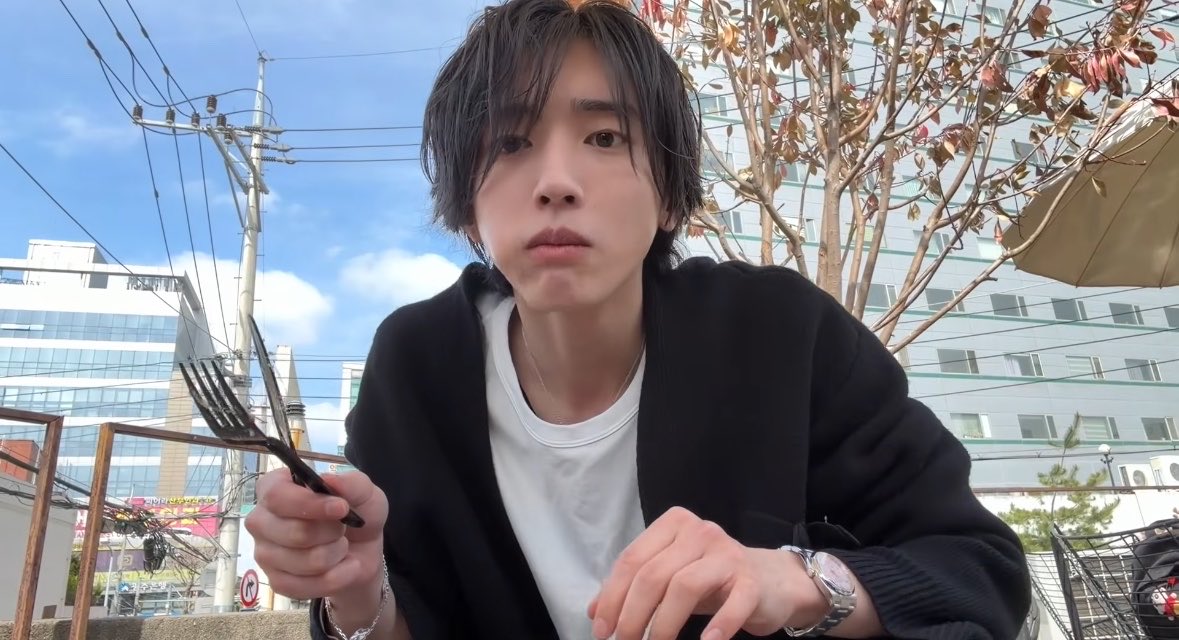 ａｙｋ💝🪽 tweet media