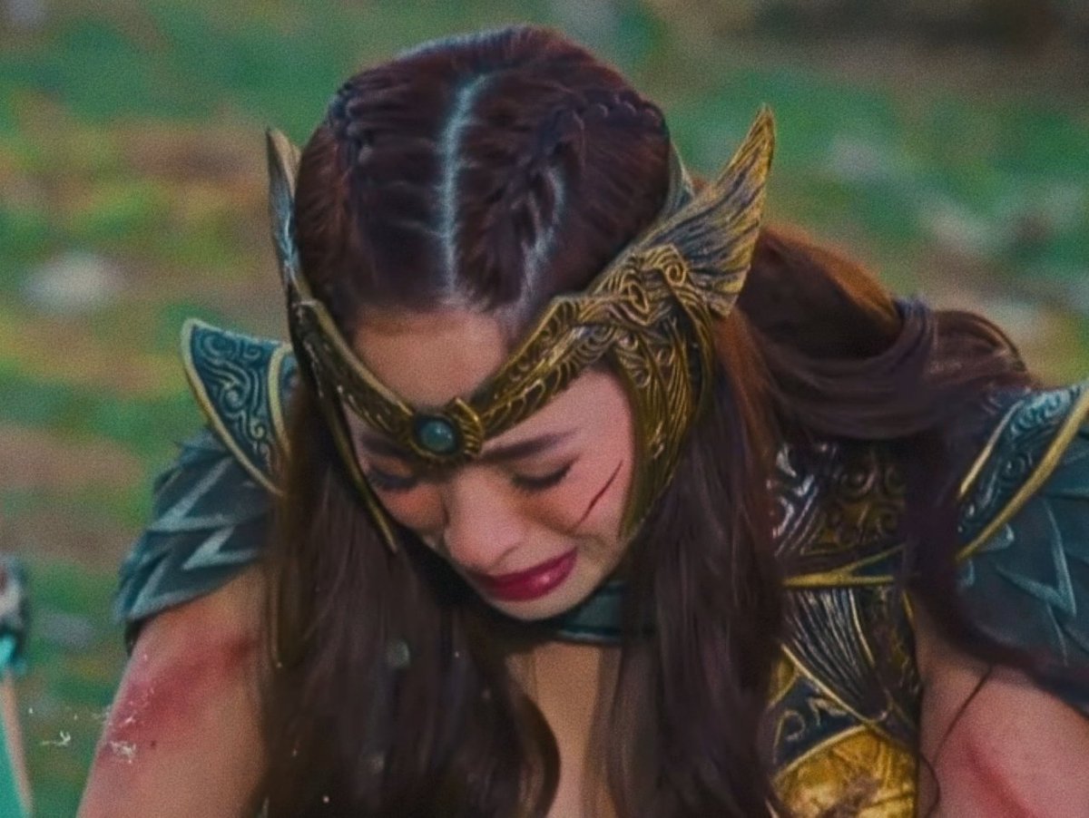 Nayeia_'s tweet photo. How painful it is to see Armea like this. All her life, pinamukha talaga sa kanya na tungkulin lang ang kanyang halaga. No wonder she carries this kind of guilt.

PADAYON HARA ARMEA
#SanggreArmeaAtTabun https://t.co/yjNWSNOL9c