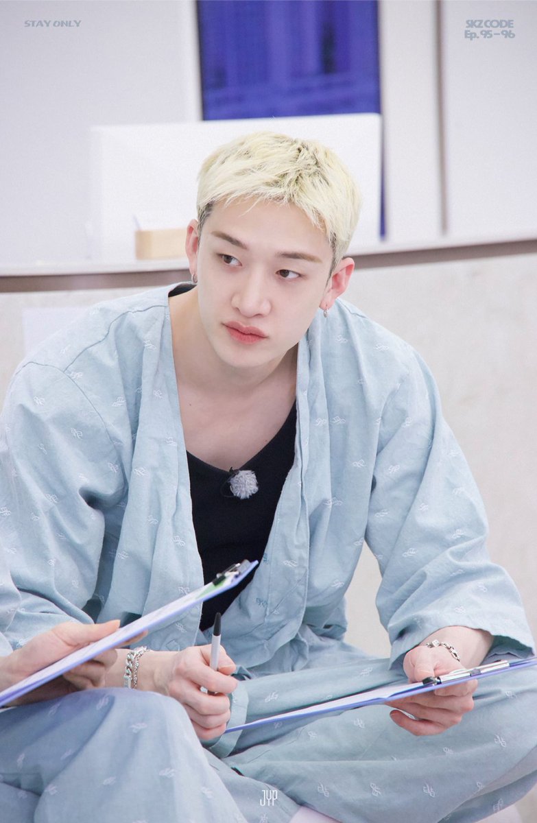 skzworldwide_'s tweet photo. [F4NS]

<Spring Check-up Day (붐맛이 몸 나둘이)> Behind pictures 📸

#StrayKids #스트레이키즈
#스키즈코드 #SKZCODE
#봄맞이몸나들이
#SpringCheckupDay
#YouMakeStrayKidsStay https://t.co/YLej5Jz9G8