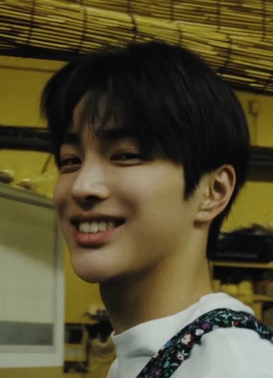 ed 👊😔👈 tweet media