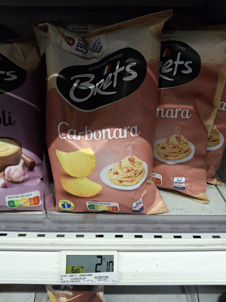 Bakahell 🏳️‍🌈 (by Blåhaj Queen) tweet media