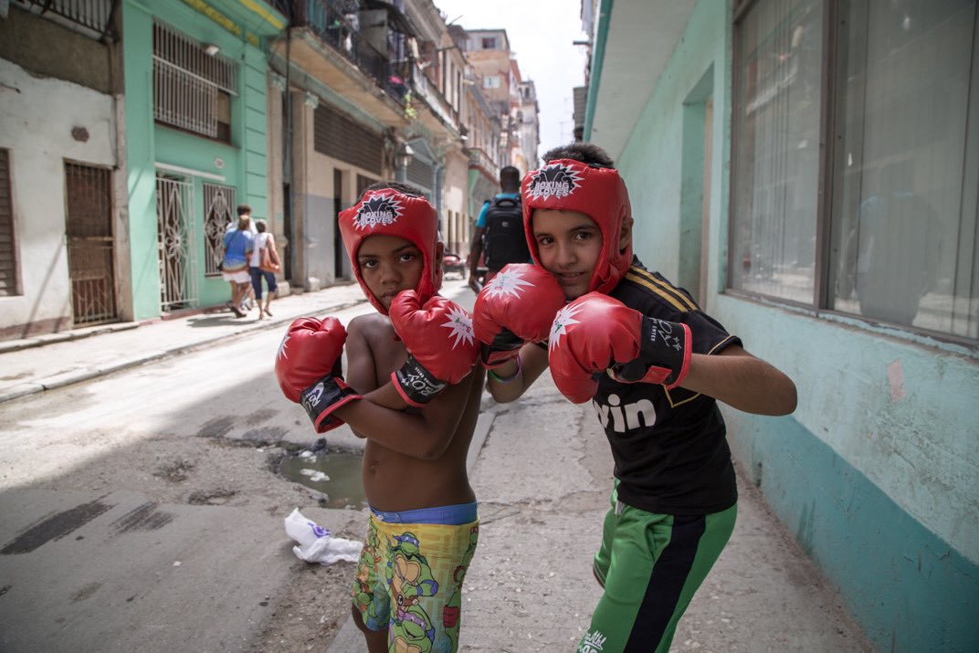 BSaurio's tweet photo. En algunos casos cambio el nombre para mantener resguardada su identidad, pero las palabras y relatos son parte de la vida real de estas personas. No son teoría, sino praxis. #Cuba

Vía @RevistaEstePais 

https://t.co/nnqHLuTLB6 https://t.co/9BdQU28OcN