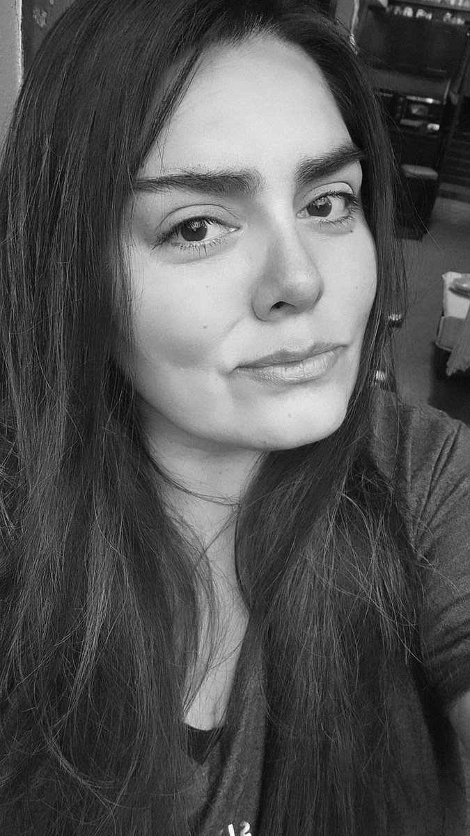 𝐕𝐚𝐋 ت tweet media