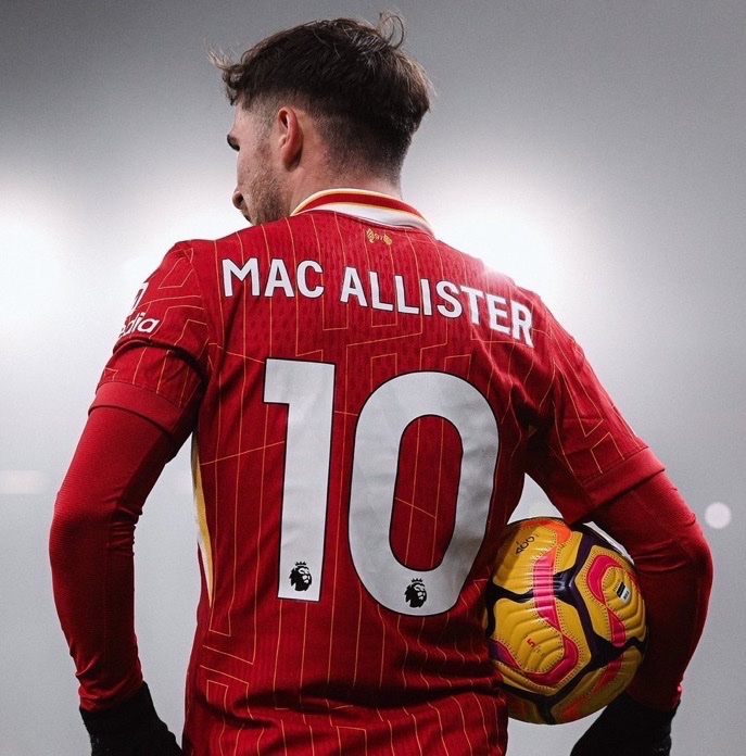 The Touchline | 𝐓 tweet media