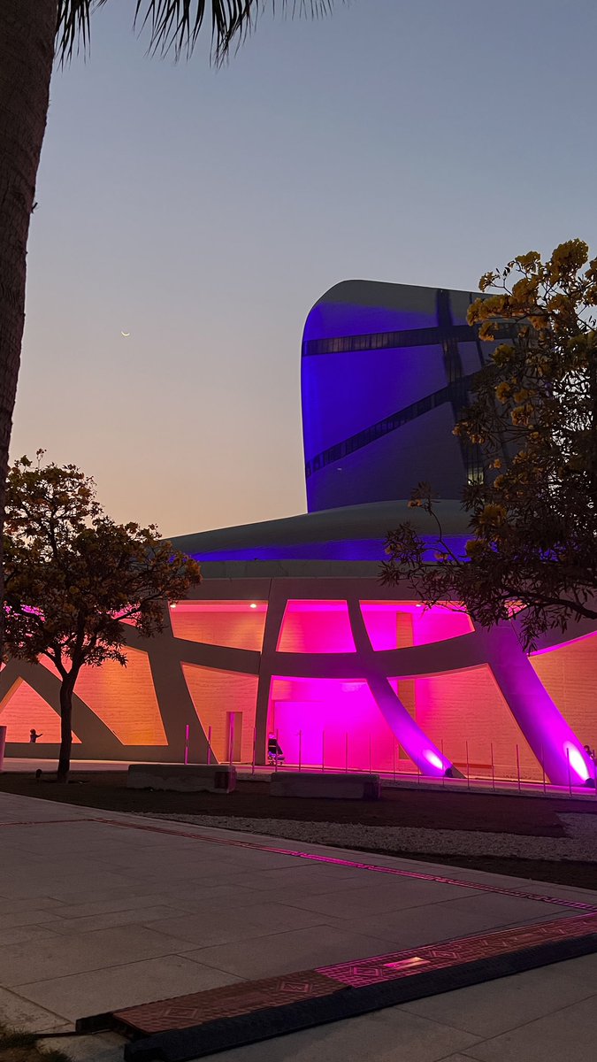 روان الحارثي . tweet media