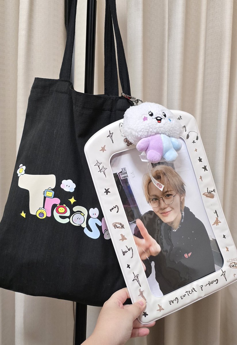 Sky 문빈🌙 tweet media