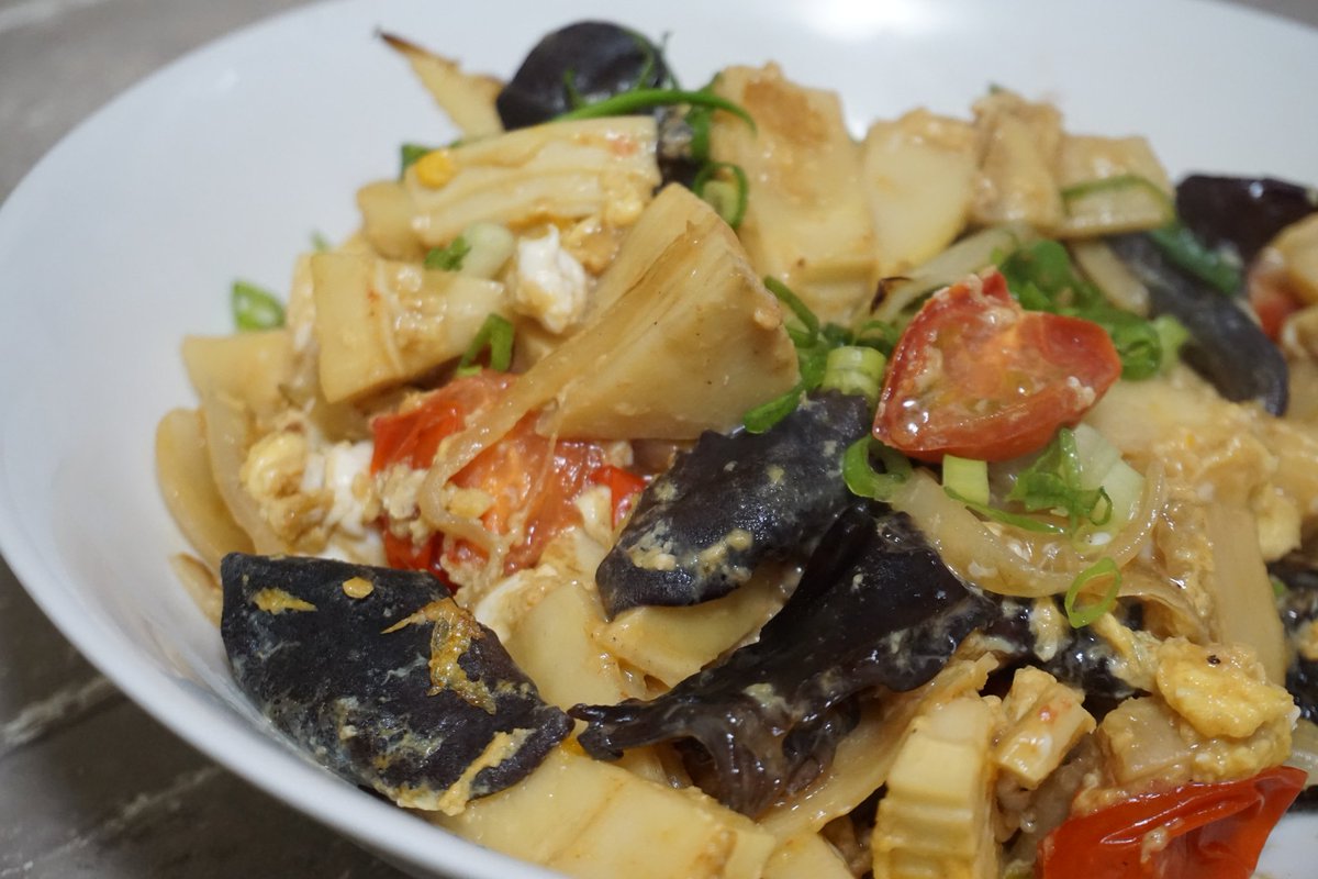 こんにゃくいもっぽいなにか tweet media