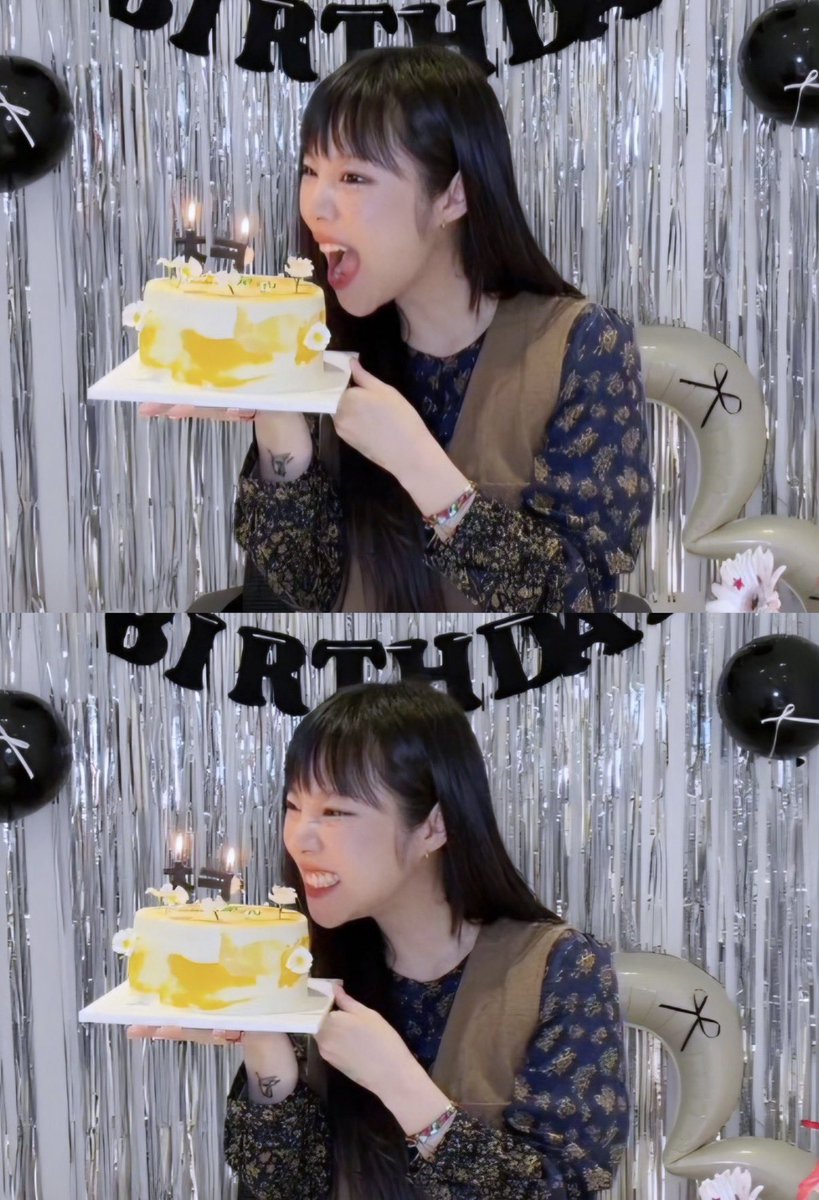 wheein pics tweet media