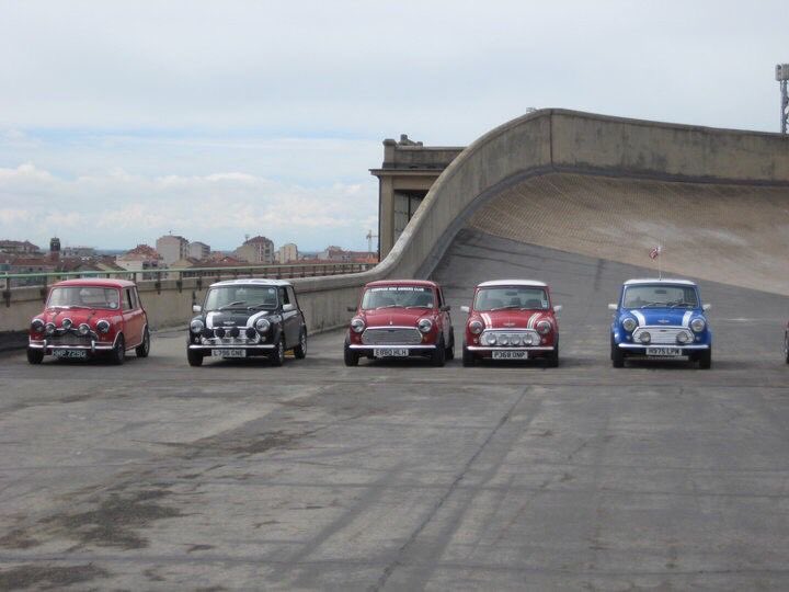 The famous rooftop test track at the Fiat Lingotto Factory in Turin ...