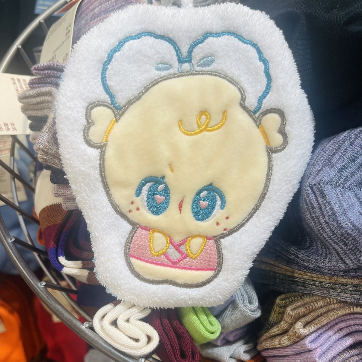 uhseuy's tweet photo. https://t.co/hw5johe97z
skz family hand towel🐰🐶🦊🐣 https://t.co/vtWyopRrYl