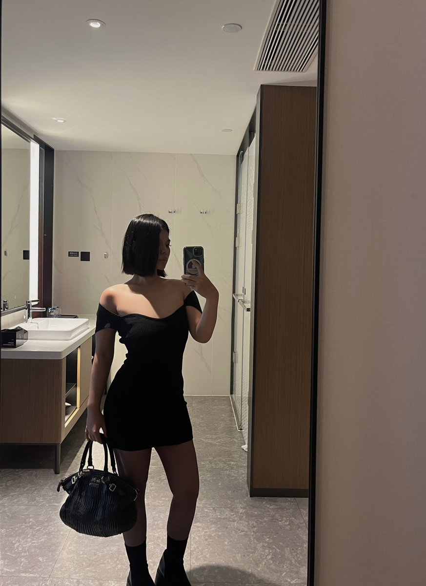 Moriikim's tweet image. 算了你肯定觉得没意思
#s #4i