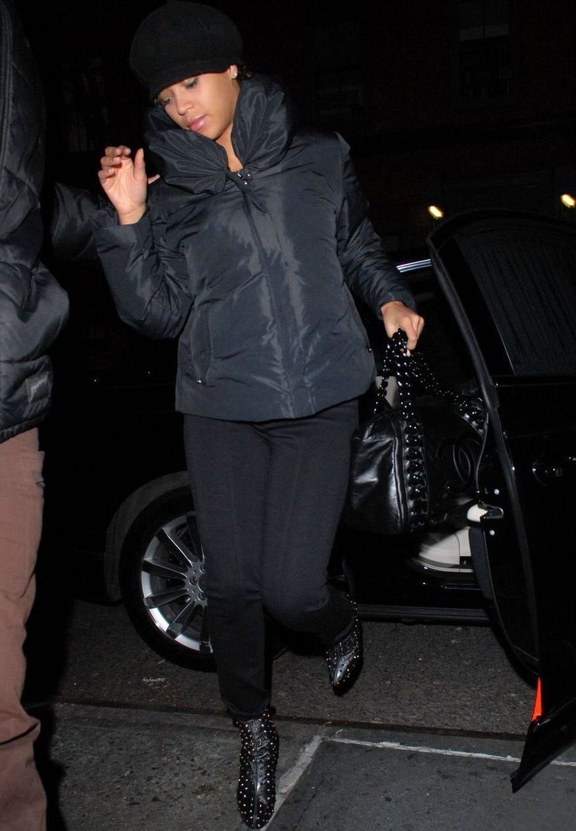 Niyahᥫ᭡ (@notttniyah) on Twitter photo 