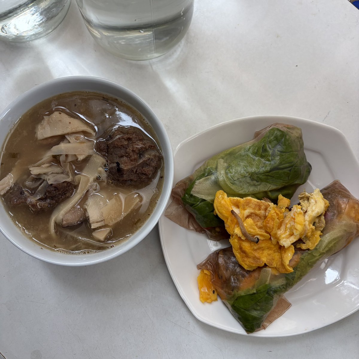 sAndra Shen tweet media