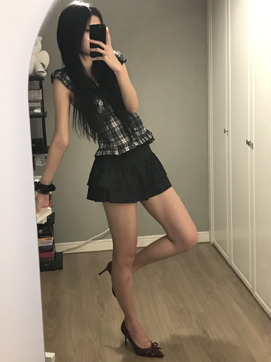 𝓲𝔁𝓮 tweet media