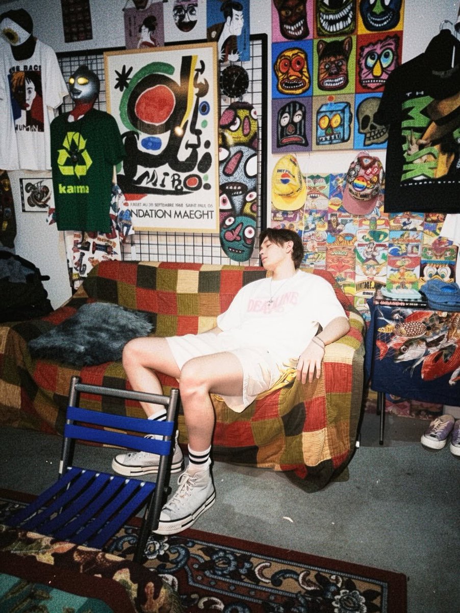 from his digicam🫐

#vxon_vince